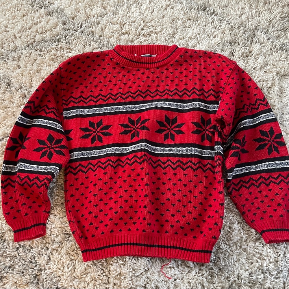 Cozy‎ Red Kids Sweater with Star Design